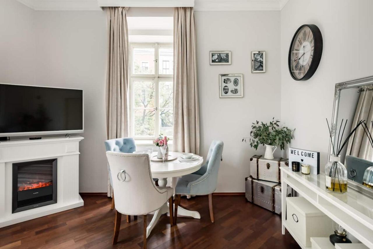 Old Town Square Apartment Praga Esterno foto